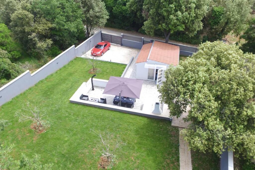 Apartment In Park Forest Soline Near The Sea Pjescana Uvala Dış mekan fotoğraf